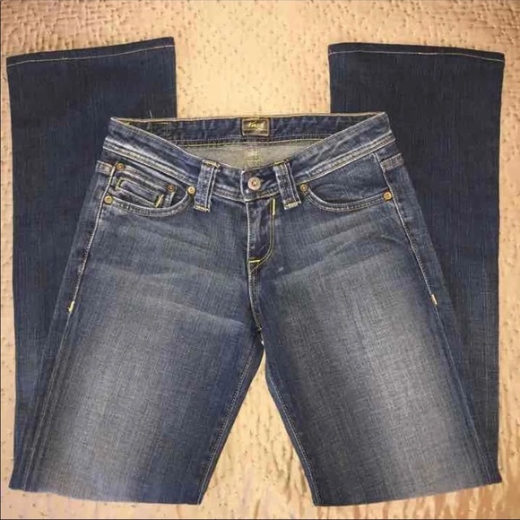 KASIL, Petite Jeans - Picture 3 of 5